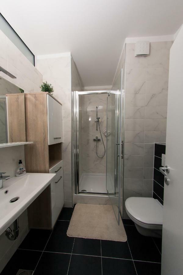 Studio Apartman Bella Appartement Zagreb Buitenkant foto